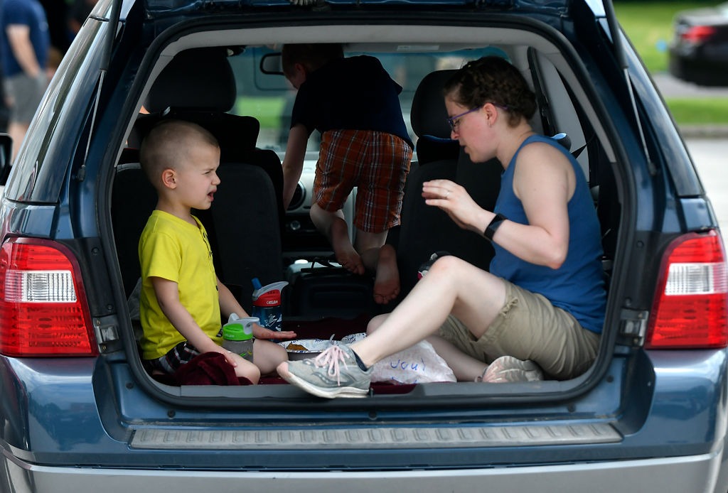 Sarah Cranston and her children have their lunch together Friday
